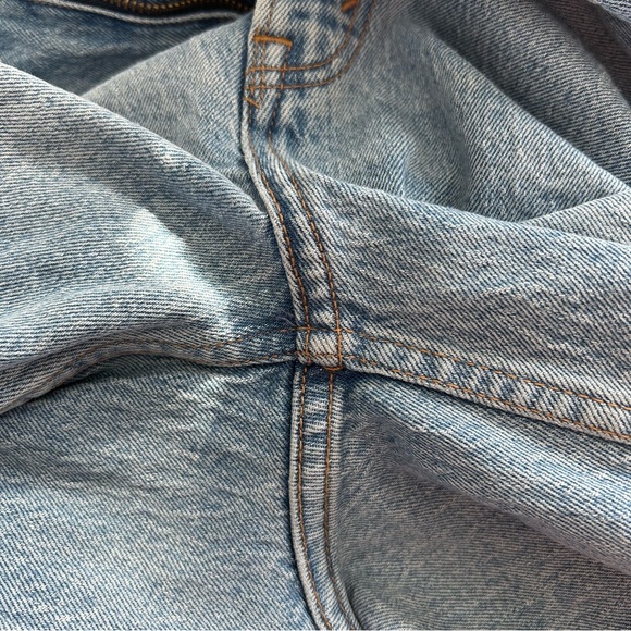 Abercrombie & Fitch Women Sz 31/12 90s Straight Ultra High Rise light wash jean - Picture 14 of 14